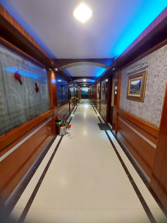 Astoria Residency Hotel Ooty Ngoại thất bức ảnh