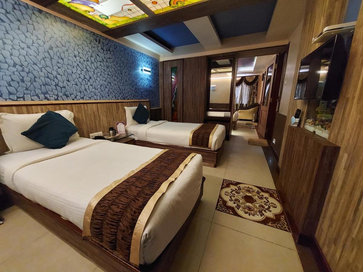 Astoria Residency Hotel Ooty Ngoại thất bức ảnh