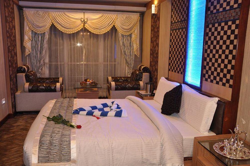 Astoria Residency Hotel Ooty Ngoại thất bức ảnh