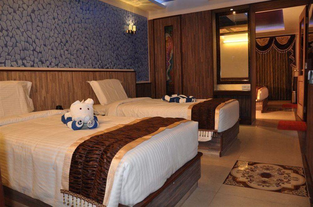 Astoria Residency Hotel Ooty Ngoại thất bức ảnh