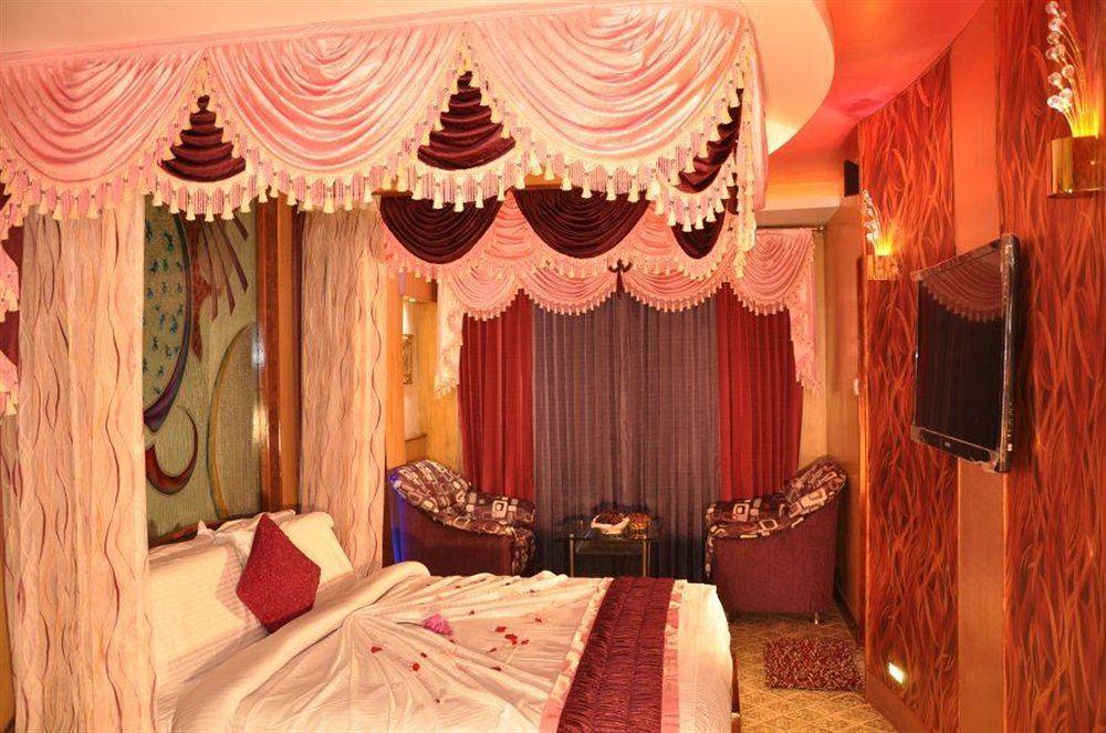 Astoria Residency Hotel Ooty Ngoại thất bức ảnh