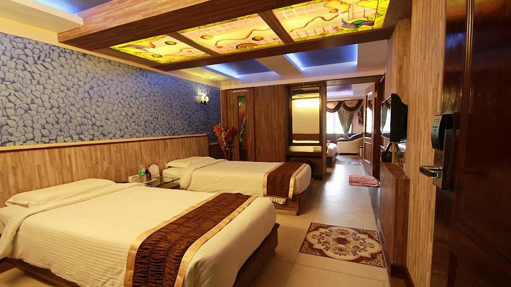 Astoria Residency Hotel Ooty Ngoại thất bức ảnh